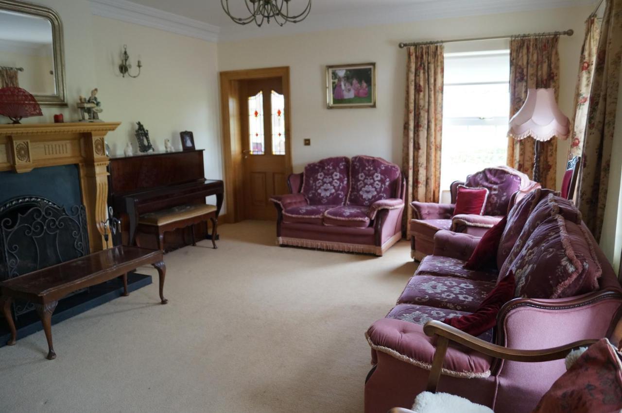 Kilcreeny Lodge Лисберн Экстерьер фото