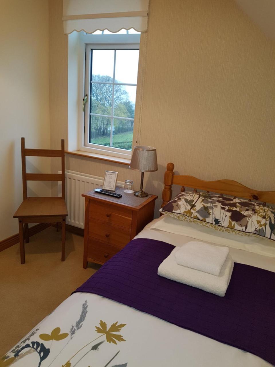 Kilcreeny Lodge Лисберн Экстерьер фото